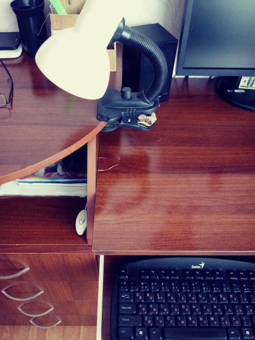 Продам компьютер в комплекте со столом