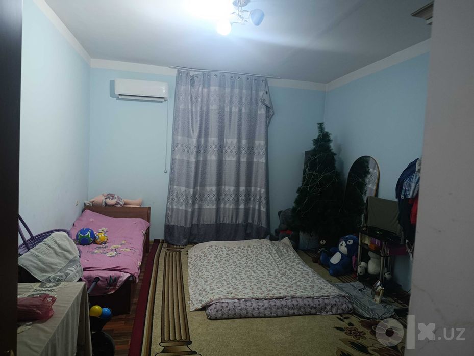 Qarshi Shaxar markazidan 3 xonali kvartira