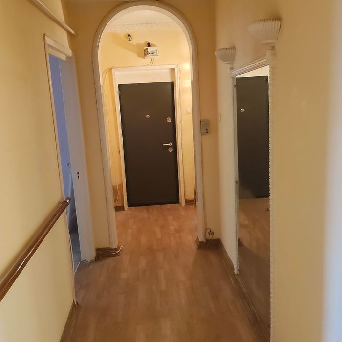 Vând apartament 2 camere decomandate, ultra-central, Galați