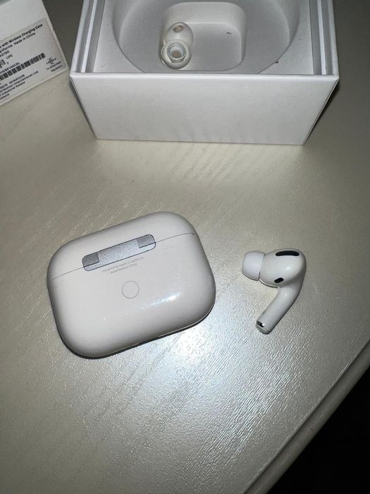 AirPods Pro 3 оригинал