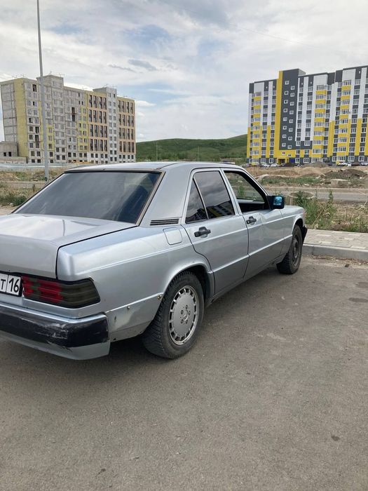 Продам Мерседес 190