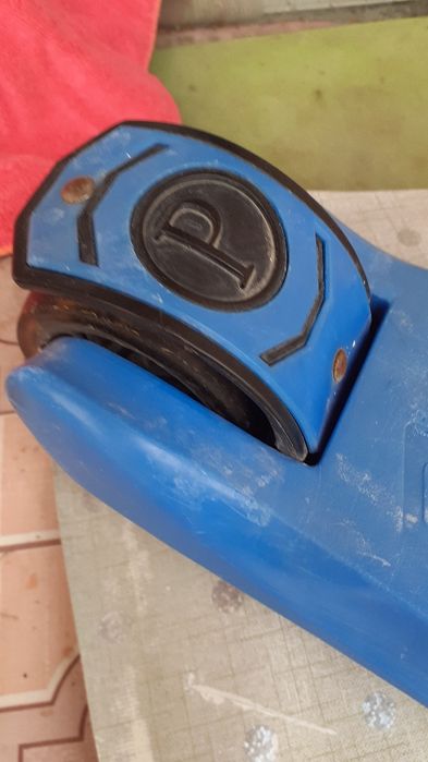 Продаю самокат Скутер