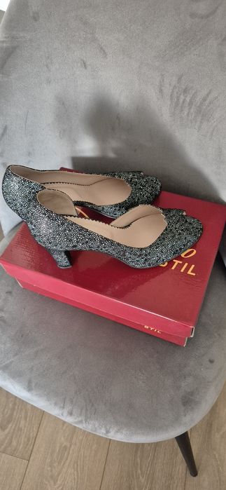 Pantofi cu toc - piele naturala