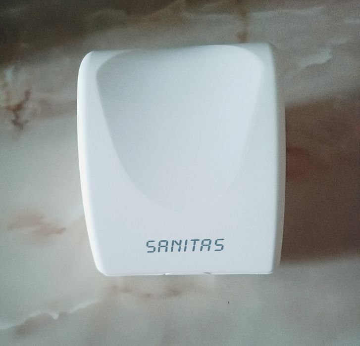 Tensiometru digital de încheietură Sanitas SBC 26, memorie 2 users