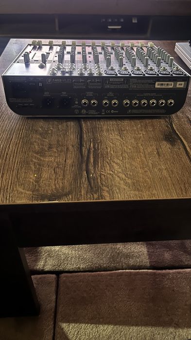 Mackie 1402 VLZ3
