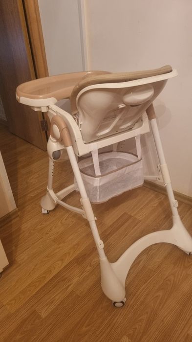 Продам детский обеденный стульчик