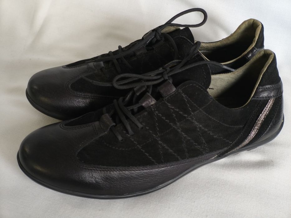 Нови дамски обувки, номер 41