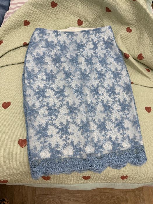 Женская одежда и обувь