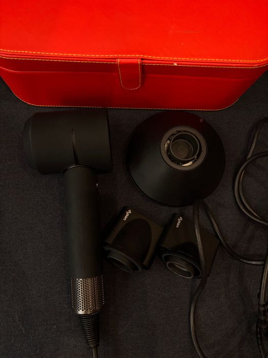 Dyson supersonic hairdrier