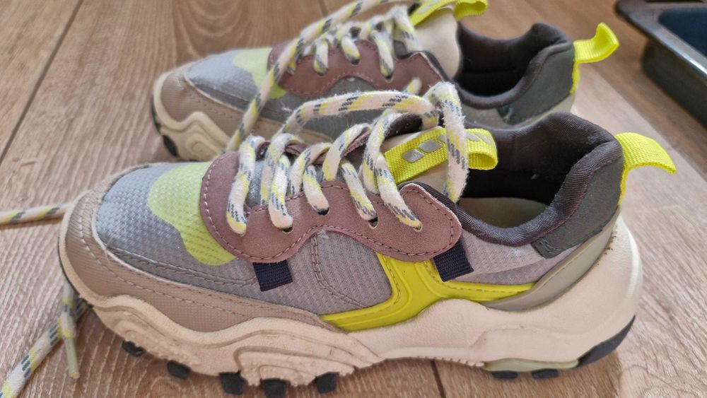 Кроссовки детские Zara