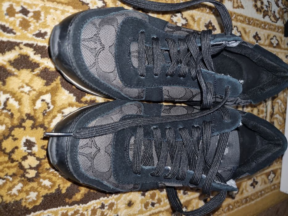 Adidași comozi Coach 39,5