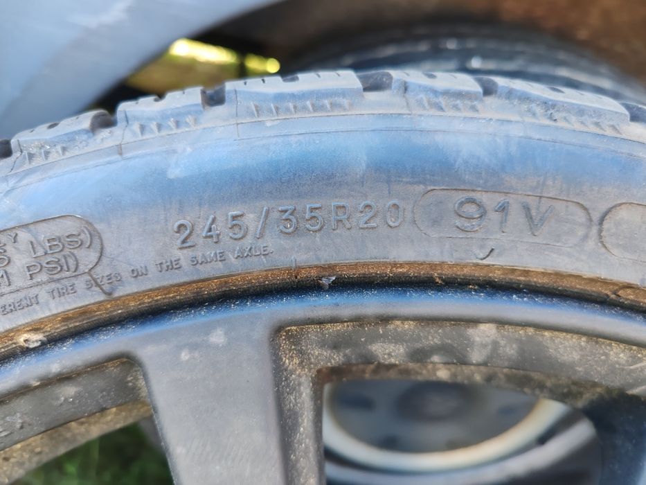 Порше 295/30/20 и 245/35/20