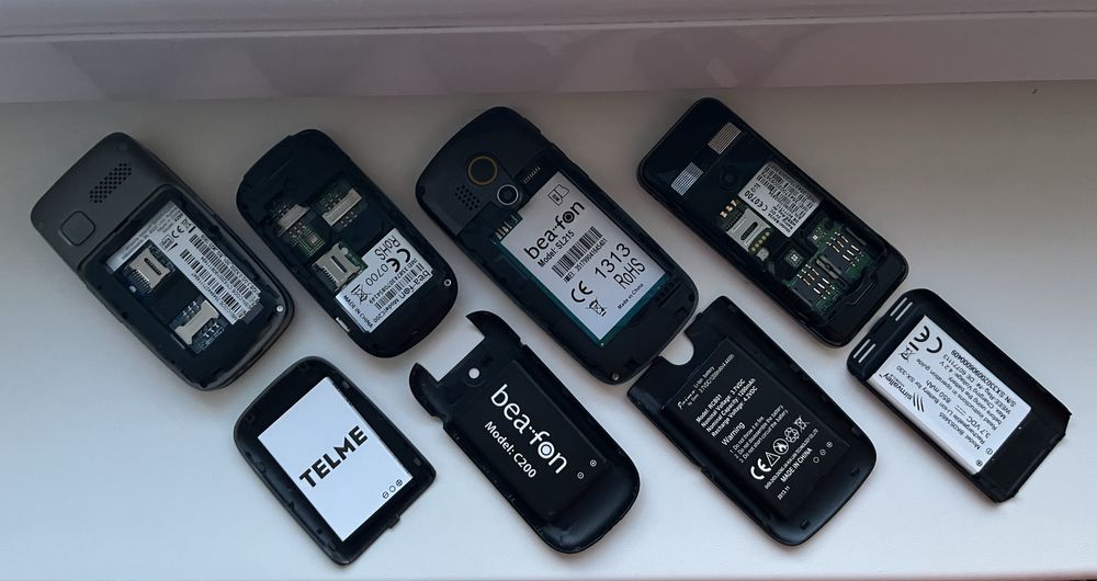 Telefon cu butoane taste iluminate