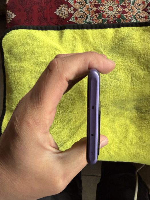 Realmi gt neo5 16.1T hotira holati ideal oqip tel qlila