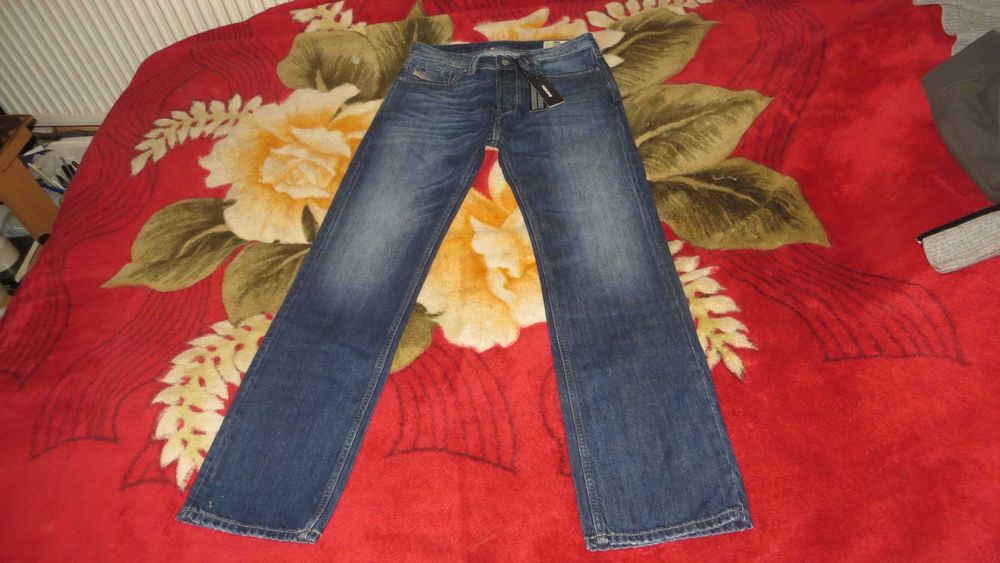 Diesel Larkee Straight Jeans / blugi masura W28-L30 Noi cu etichete