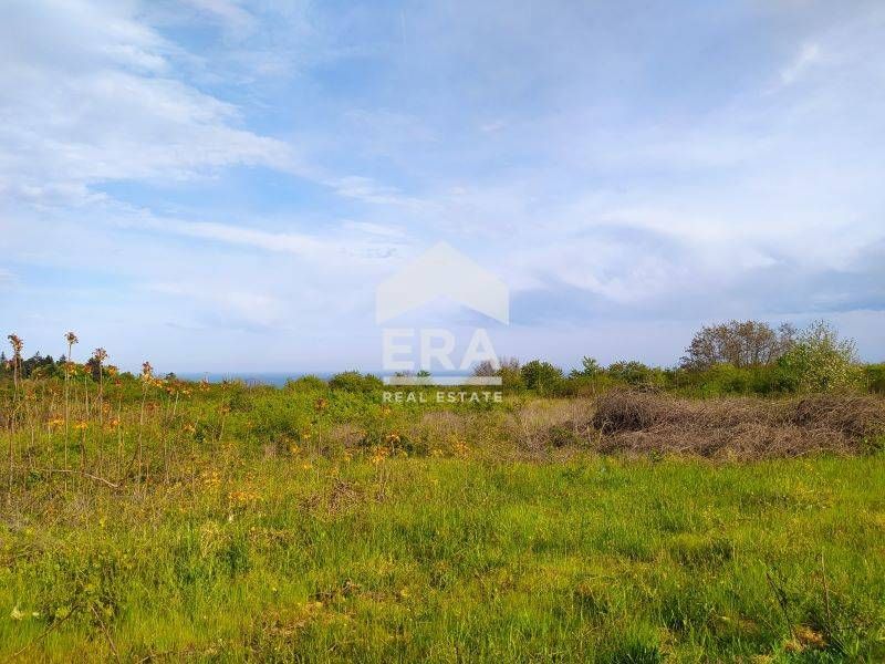 Продава се Парцел в Варна, Галата - 2691 кв.м за 67 €/кв.м - Снимка #2