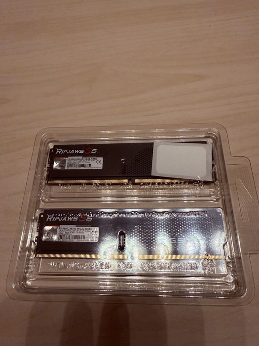 32 GB ddr5 5600 cl 36