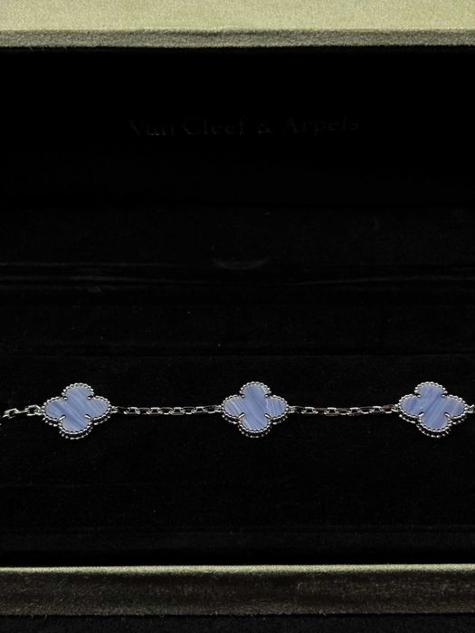 Гривна Van Cleef and Arpels - Ван Клииф