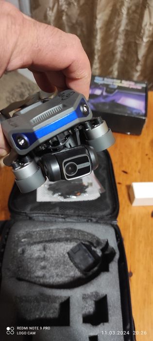 Продавам дрон AE3 PRO MAX