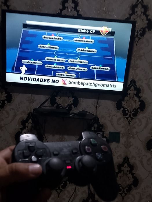 Playstation 2 чипавой +флешку сотилади