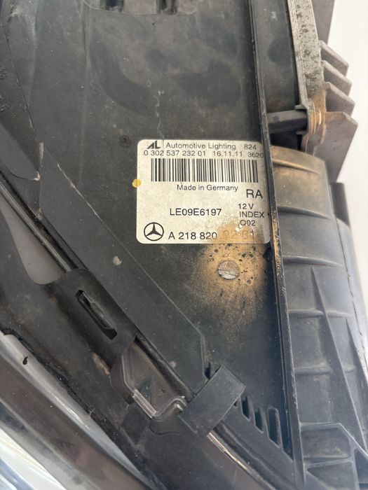 Оборудван десен фар за Cls W218