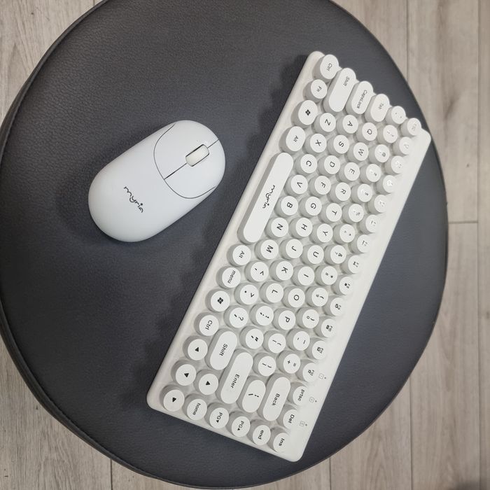 Amanet F28: Unitatel All in One HP Z1