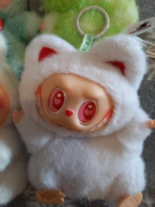 Плюшени играчка лабубу