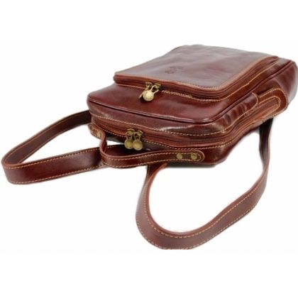 Раница от естествена кожа