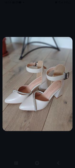 женская одежда 2500 туфли куртка