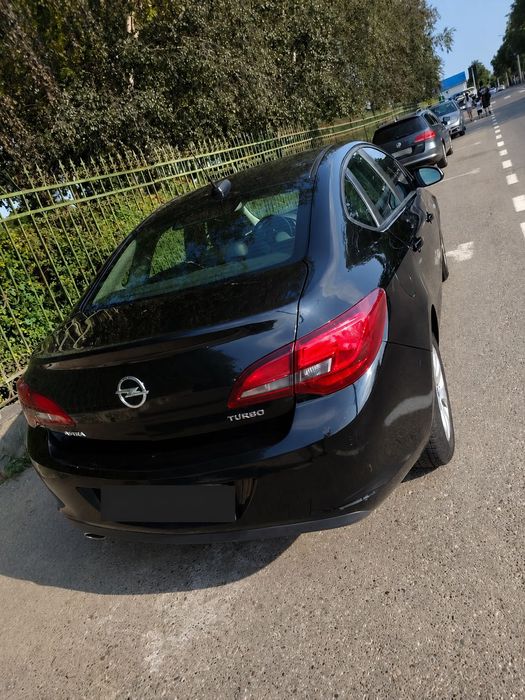 Opel Astra 1.4 Turbo, 2018 – 140 CP – 49.000 km – Automată