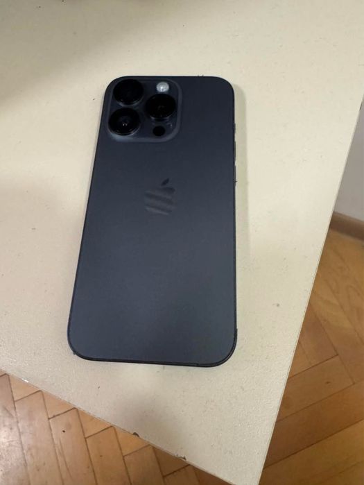 Iphone 15 pro.