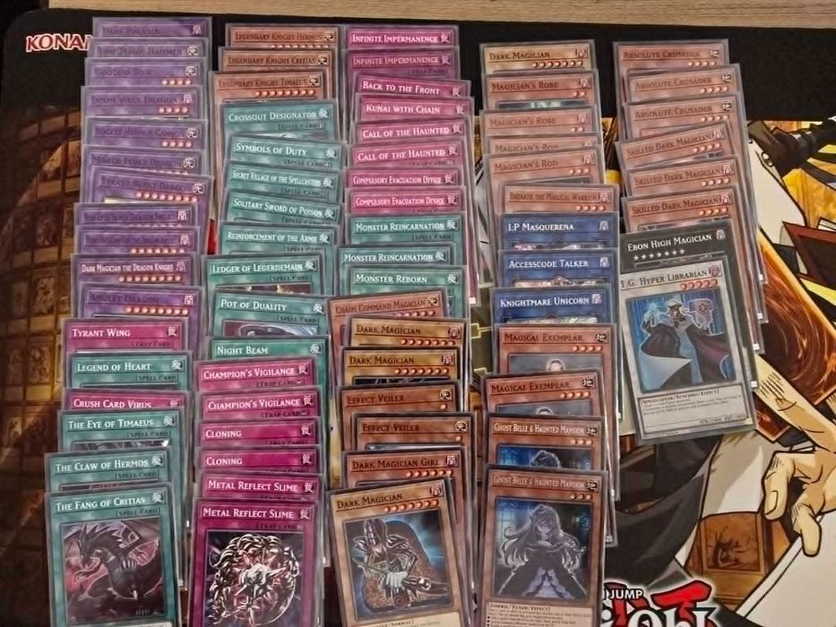 Карти Yu-Gi-Oh (73бр) + Мат + Кутия - ПРОЧЕТИ ОБЯВАТА