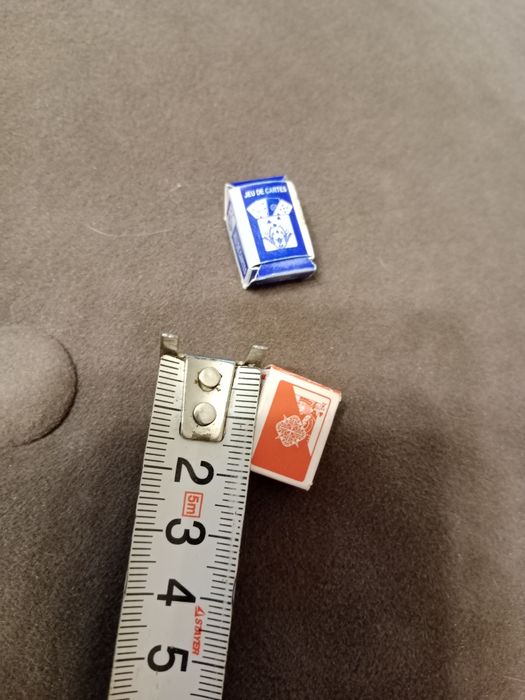 Маленькие игры , нарды и карты.