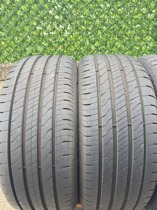 Автомобилни гуми 225 50 17 Goodyear
