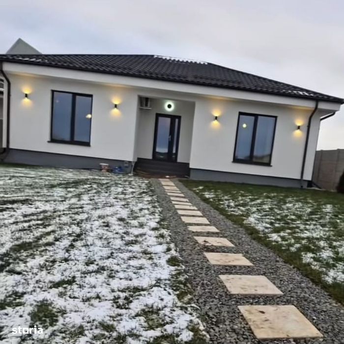 Casa zona Metro 3camere cu centrala pe gaze