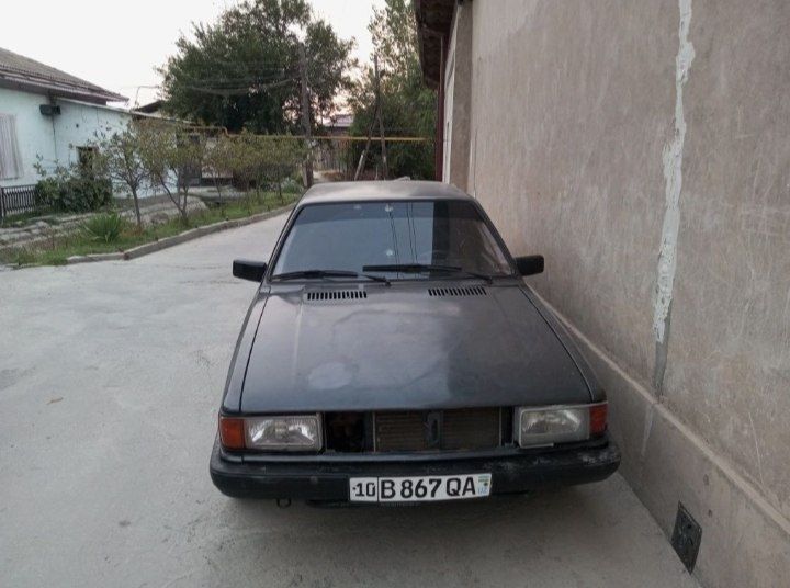 Ауди 80 холати яхши бензин газббъббббъбъ