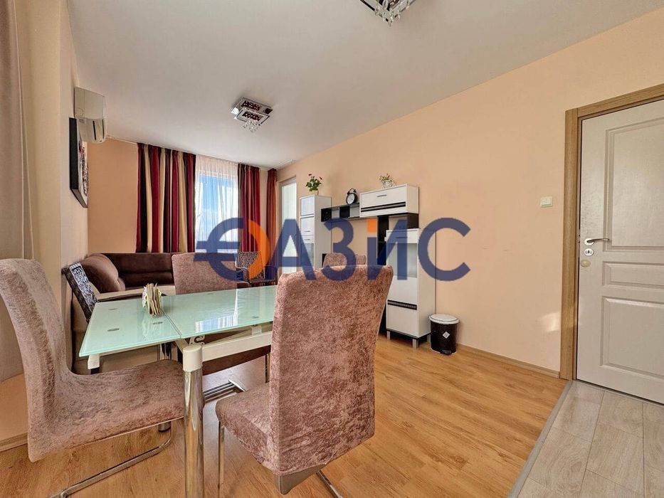 Продава се Тристаен апартамент в к.к. Слънчев бряг - 79 кв.м за 839 €/кв.м - Снимка #3