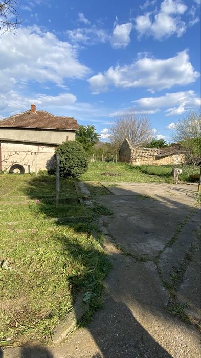 Продава се Къща в с. Крушовене, Област Плевен - 200 кв.м за 67 €/кв.м - Снимка #23