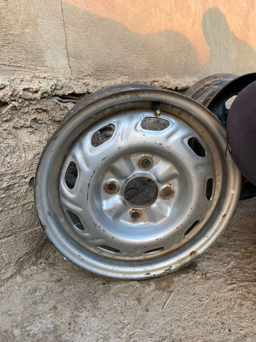 Диски прадается авто