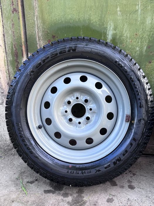 Продам диски с резиной