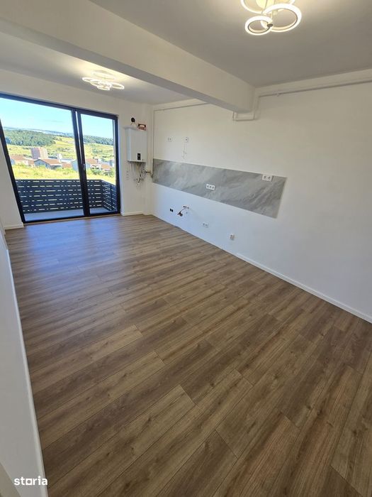 Apartament 3 camere Finisat Strada Cometei Baciu Garaj inclus