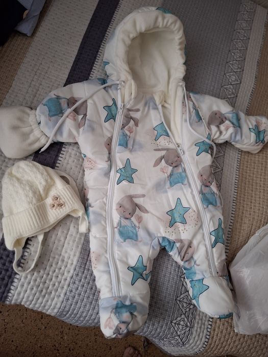 Продам комбинезон весна-осень