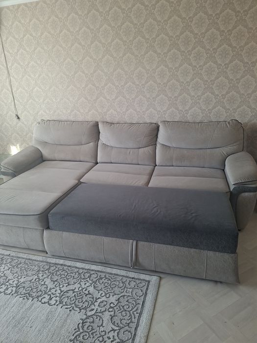 Продам диван угловой