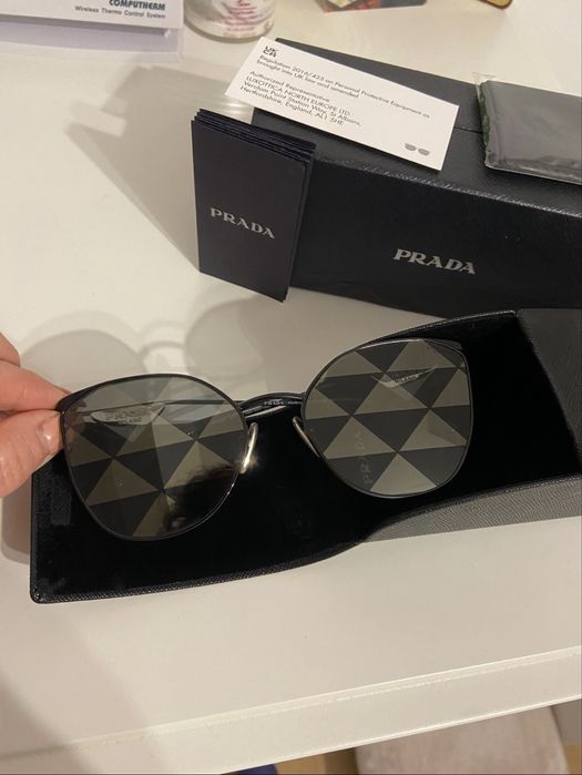 Vand ochelari Prada originali