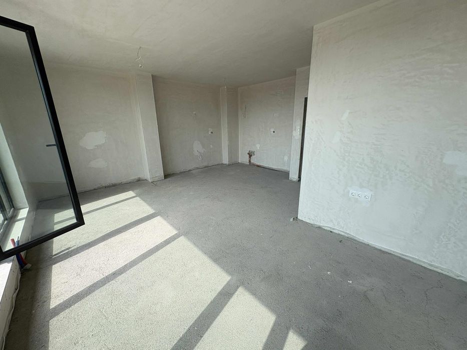 Продава се Тристаен апартамент в Пловдив, Тракия - 147 кв.м за 1279 €/кв.м - Снимка #1