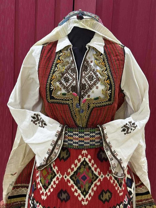 Македонска носия