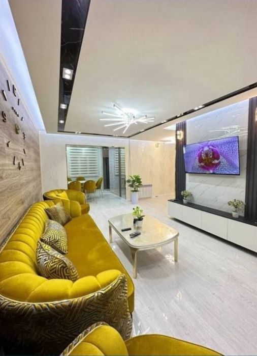 Квартира на Чиланзар-Спорт товары  3/2/5 общ пл 70м Евро с обстановкой