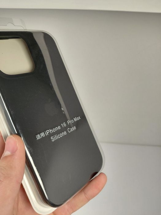 Husa Apple pentru Iphone 16 Pro max