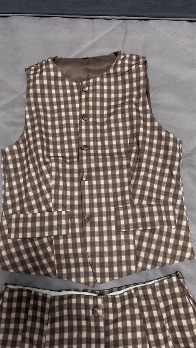 Двойка с юбкой-шортами