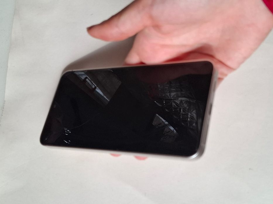 Samsung s24 ,128gb gold